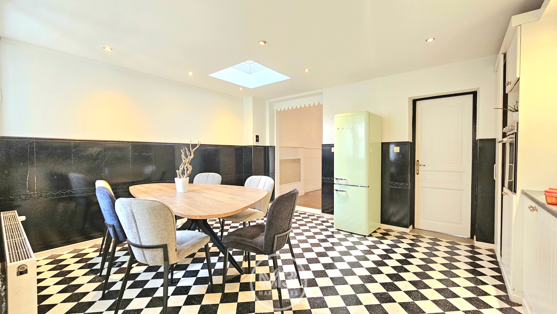 Woning met 4 slpk en 2 badkamers - foto 4