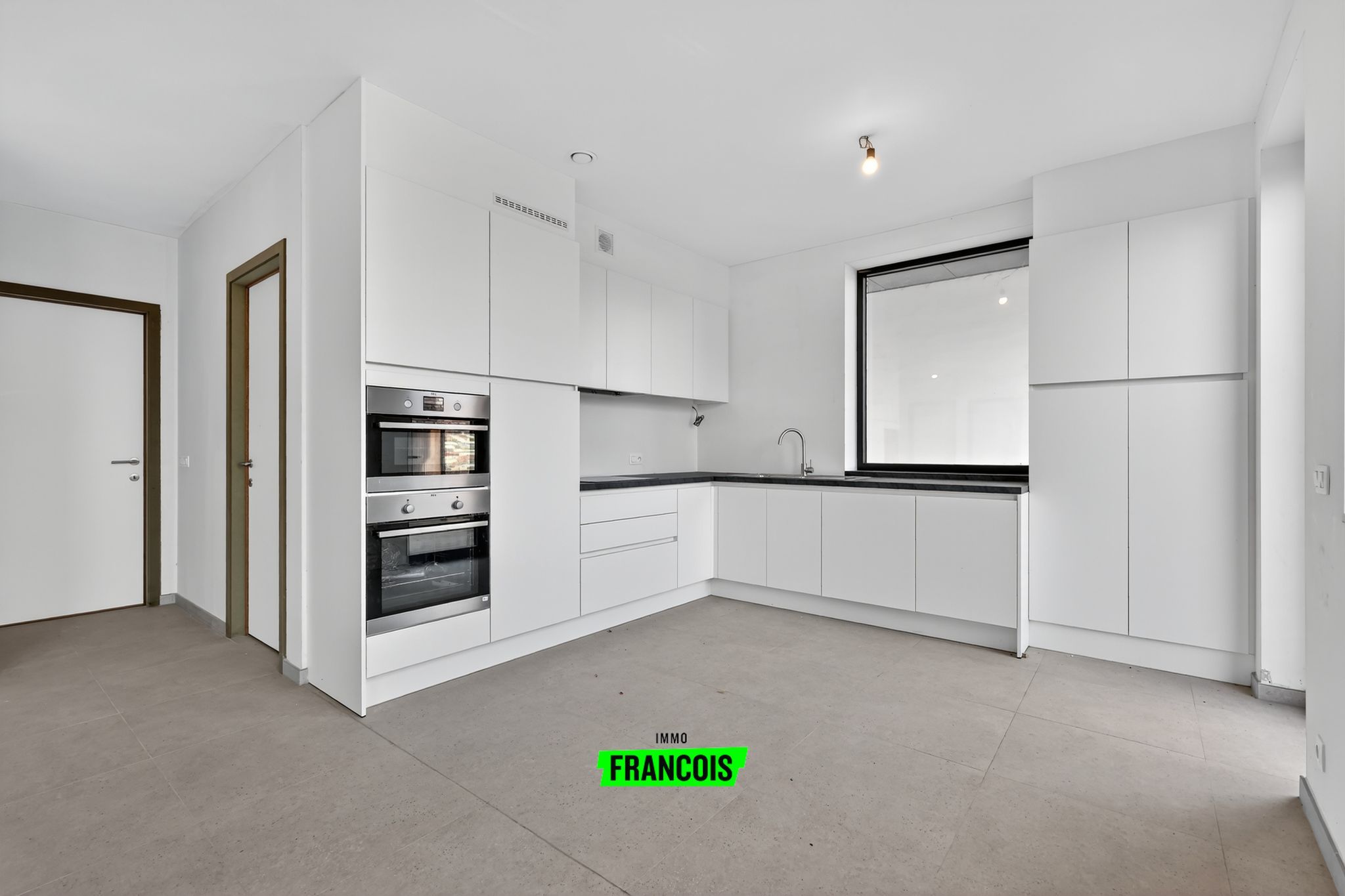 Apartment for sale in Oostvleteren with 3 bedrooms - photo 2