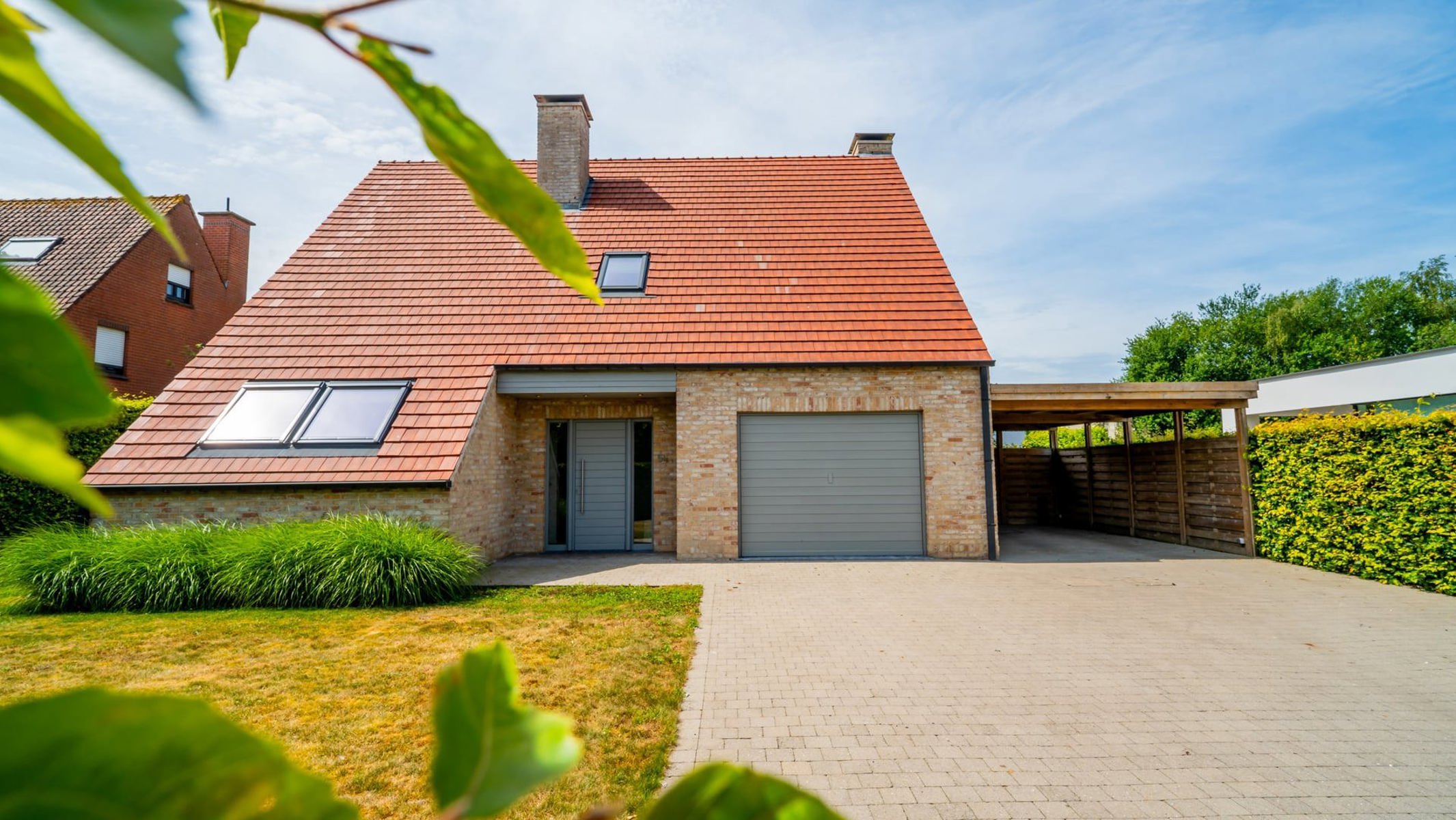 Knappe villa met zuidgerichte tuin, zwembad en poolhouse - foto 3