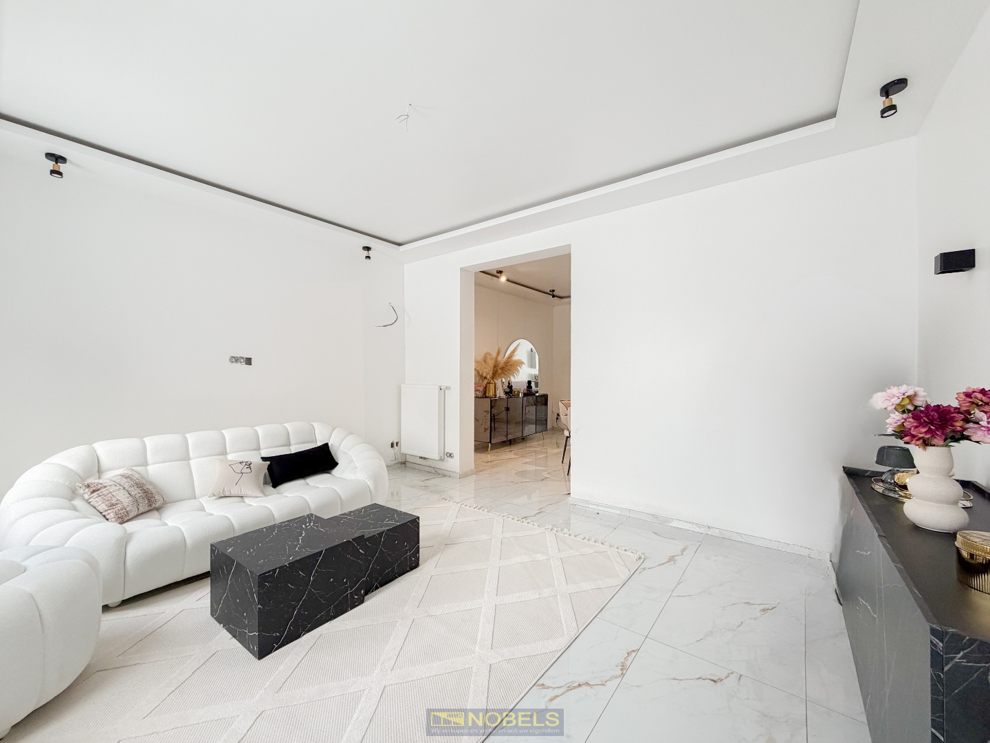 Te koop, Verder af te werken gezinswoning op ruim perceel in doodlopende straat te Ronse! - foto 5