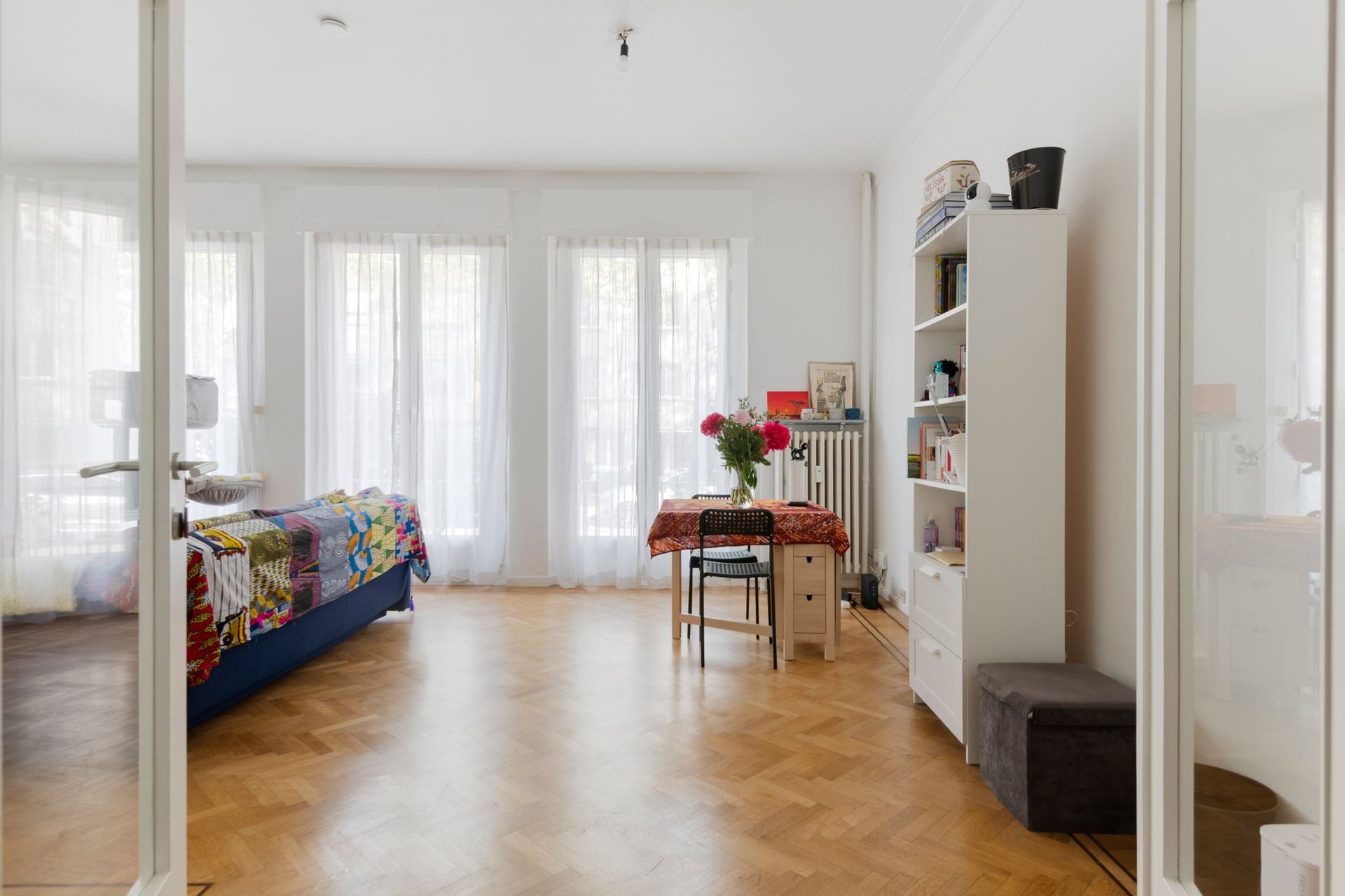 Gelijkvloersapp. met 3 slk, terras + garagebox - foto 4