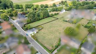 Unieke kans: bouwgrond Lot 1 met prachtige ligging in Maasmechelen – de perfecte plek voor jouw droomwoningOntdek deze zeer unieke bouwgrond van...