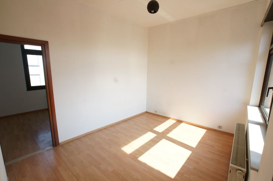 Appartement à louer à Anvers avec 2 chambres - photo 4