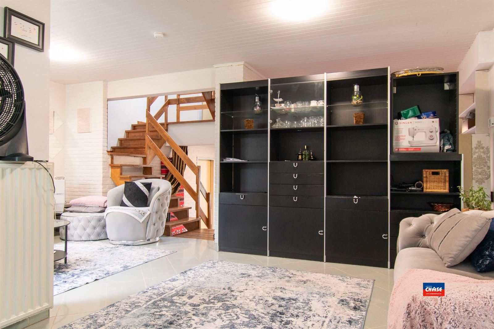 HOB met vier slaapkamers, tuin en garage - foto 4