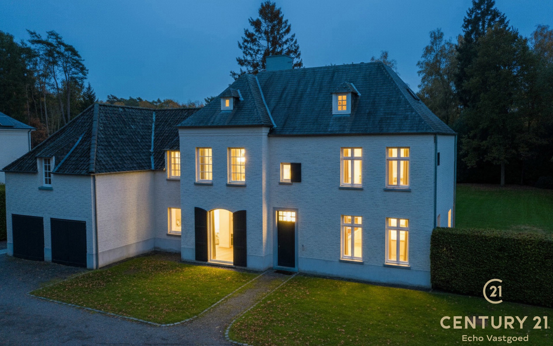 Unieke high-end villa met royaal woonoppervlak op 2415m² - foto 2