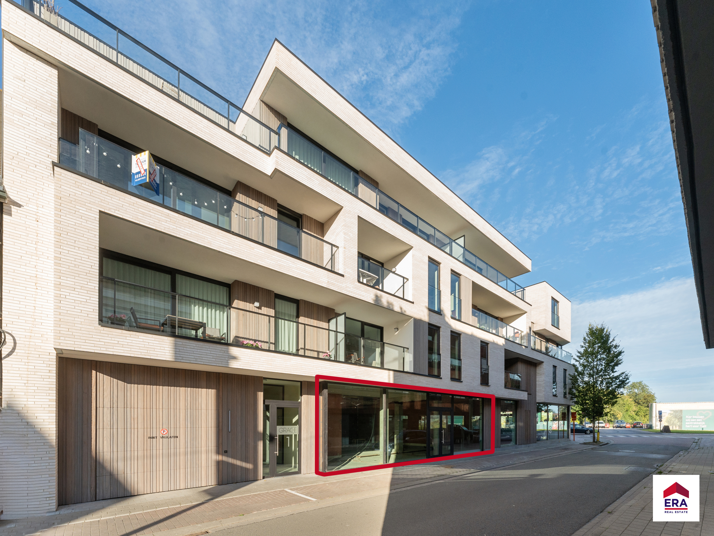 Casco handelspand (300m²) met garage op topligging in Tielt! - foto 3