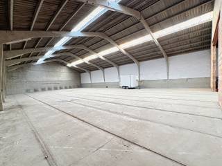 Ruime loods 546 m²...