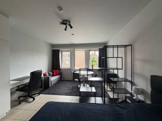 <p>Extremely quiet, furnished studio in Leuven</p><p>We are offering this studio on Dekenstraat in Leuven, close to numerous university campuses (Groep T, Psychology, Law, etc.). The flat itself is situated on the second floor at the rear of the building, ensuring complete peace and quiet with no street noise. The flat is furnished and features a private bathroom and kitchen. Heat pump for cooling and heating is provided!! There is also an indoor cycle storage area and waste disposal room. If required, it is possible to rent a parking space at an additional cost of 70 EUR per month.</p><p>Rent: 800 EUR per month + 90 EUR service charges (1 person) or 120 EUR service charges (2 people) + private internet connection to be arranged separately.</p><p>Optional: parking space 70 EUR per month</p><p>Would you like more information or to arrange a viewing? We’d be happy to help! verhuur@connect-immo.be</p><p>Translated with DeepL.com (free version)</p>