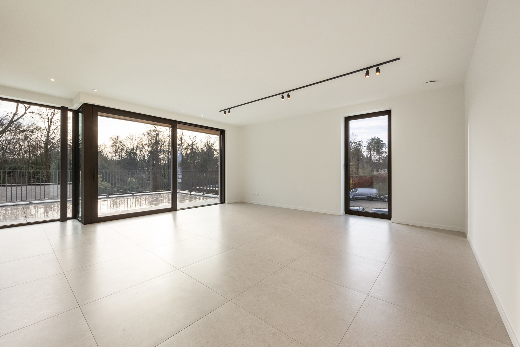 Prestigieus nieuwbouwappartement met groot terras. - foto 5