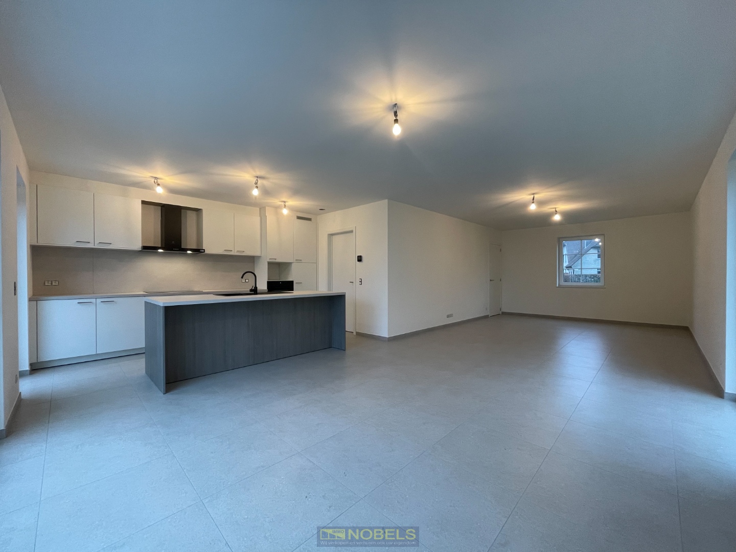 Te huur, prachtige halfopen nieuwbouwwoning met 4 slaapkamers en leuke tuin te Horebeke - foto 2