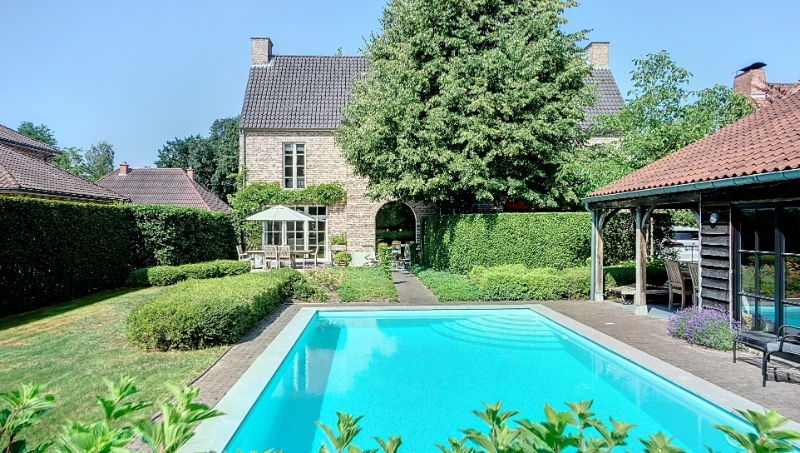 Exclusieve villa van 374m² op 16 are met openluchtzwembad - foto 3