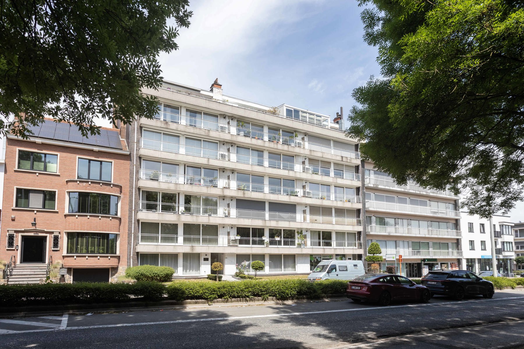 Instapklaar appartement met een prachtig zicht op het stadspark! - foto 1