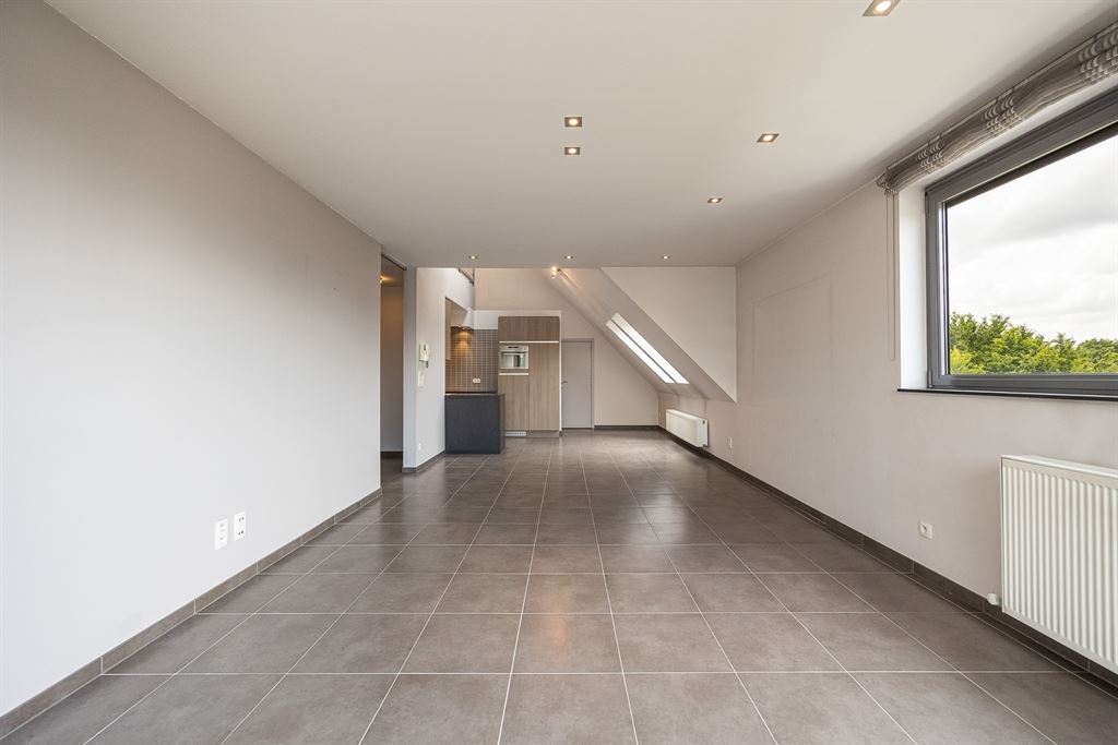 Zeer ruim duplexappartement in hartje Herent! - foto 2