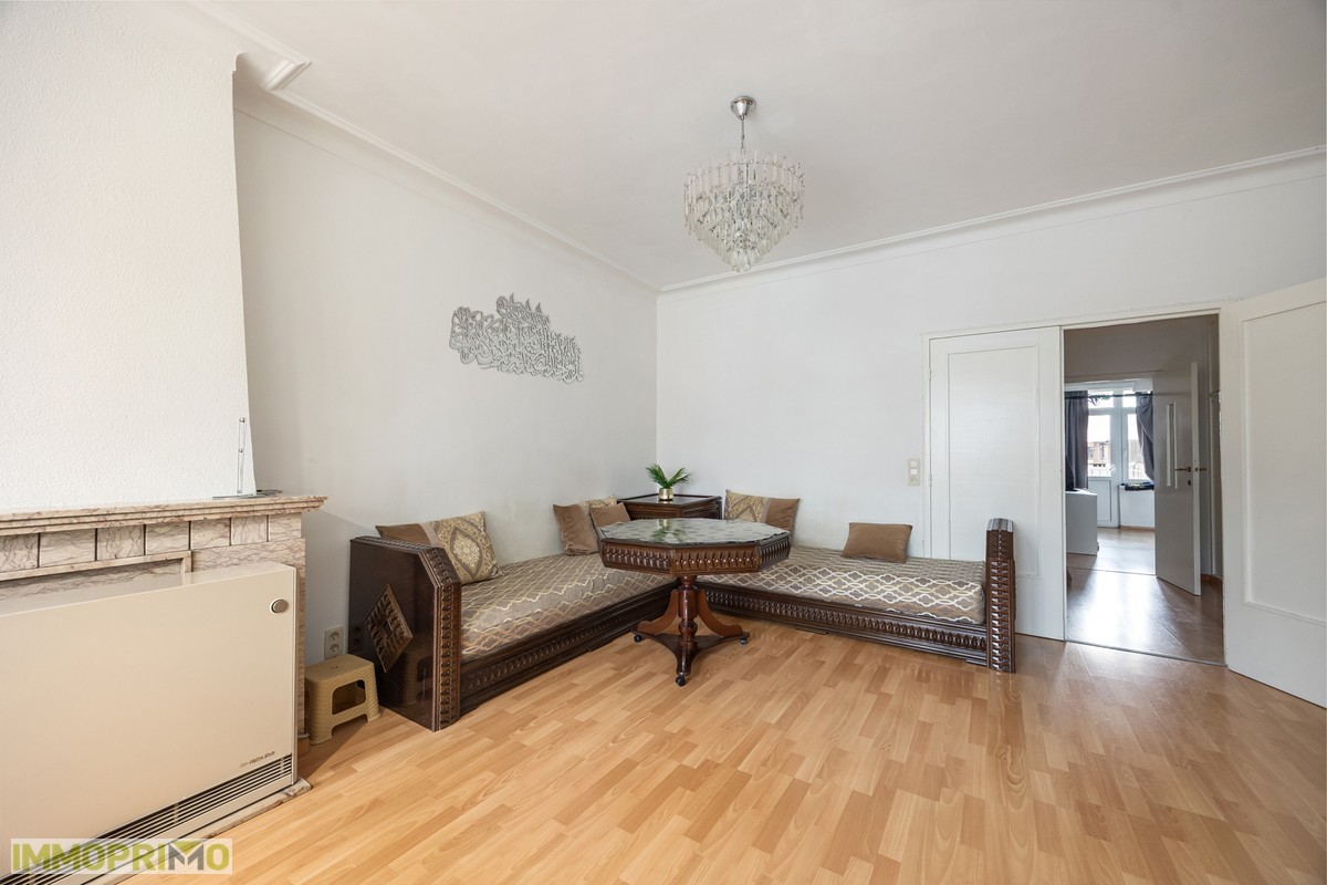 Ruim en lichtrijk appartement met terras in geliefde buurt te Borgerhout - foto 5