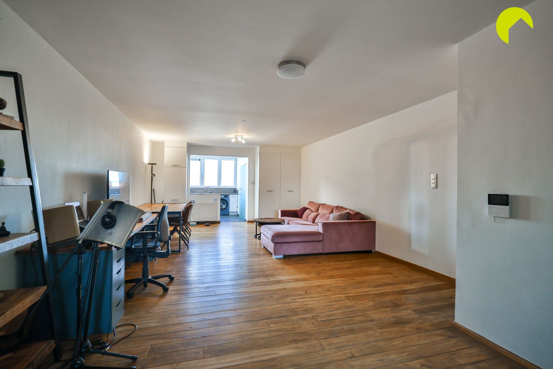 Leuk appartement met veel lichtinval te koop - foto 2