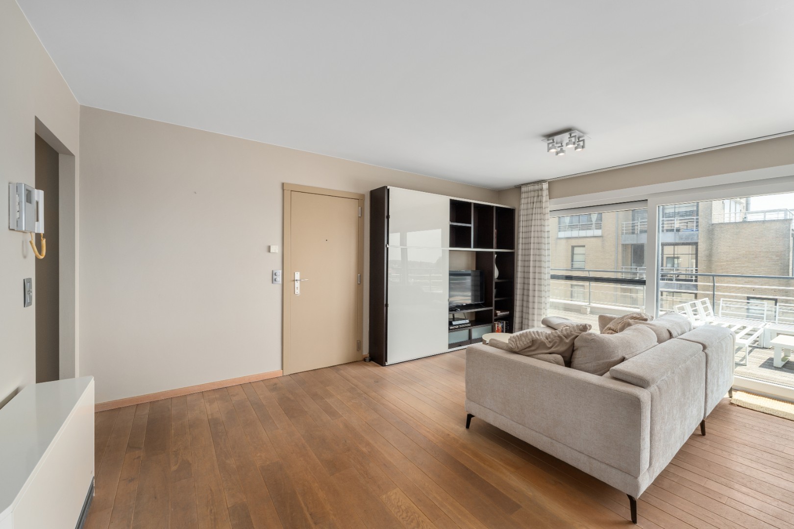 Prachtig duplex appartement met zijdelings zeezicht - foto 4