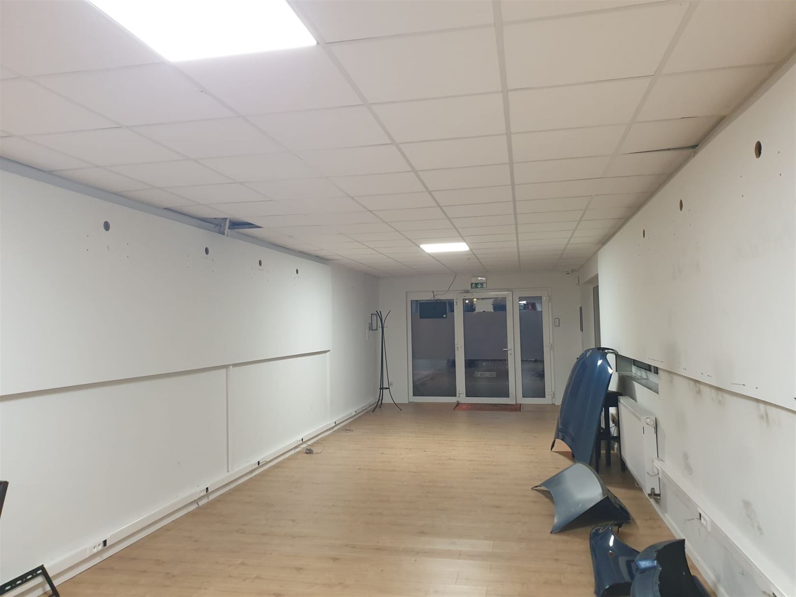 TE HUUR: handelspand van 114m² te Zolder! - foto 5