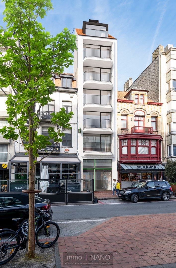 Magnifieke duplex in het nieuwbouwproject Cosmopolite, een hedendaags en stijlvol nieuwbouwproject op een toplocatie in het centrum van Knokke en op een zucht van het strand. - foto 5