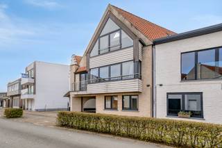 In het historische hart van Oude Knokke, op slechts 200 meter van de Groentemarkt, bevindt zich deze uitzonderlijke opbrengsteigendom met...