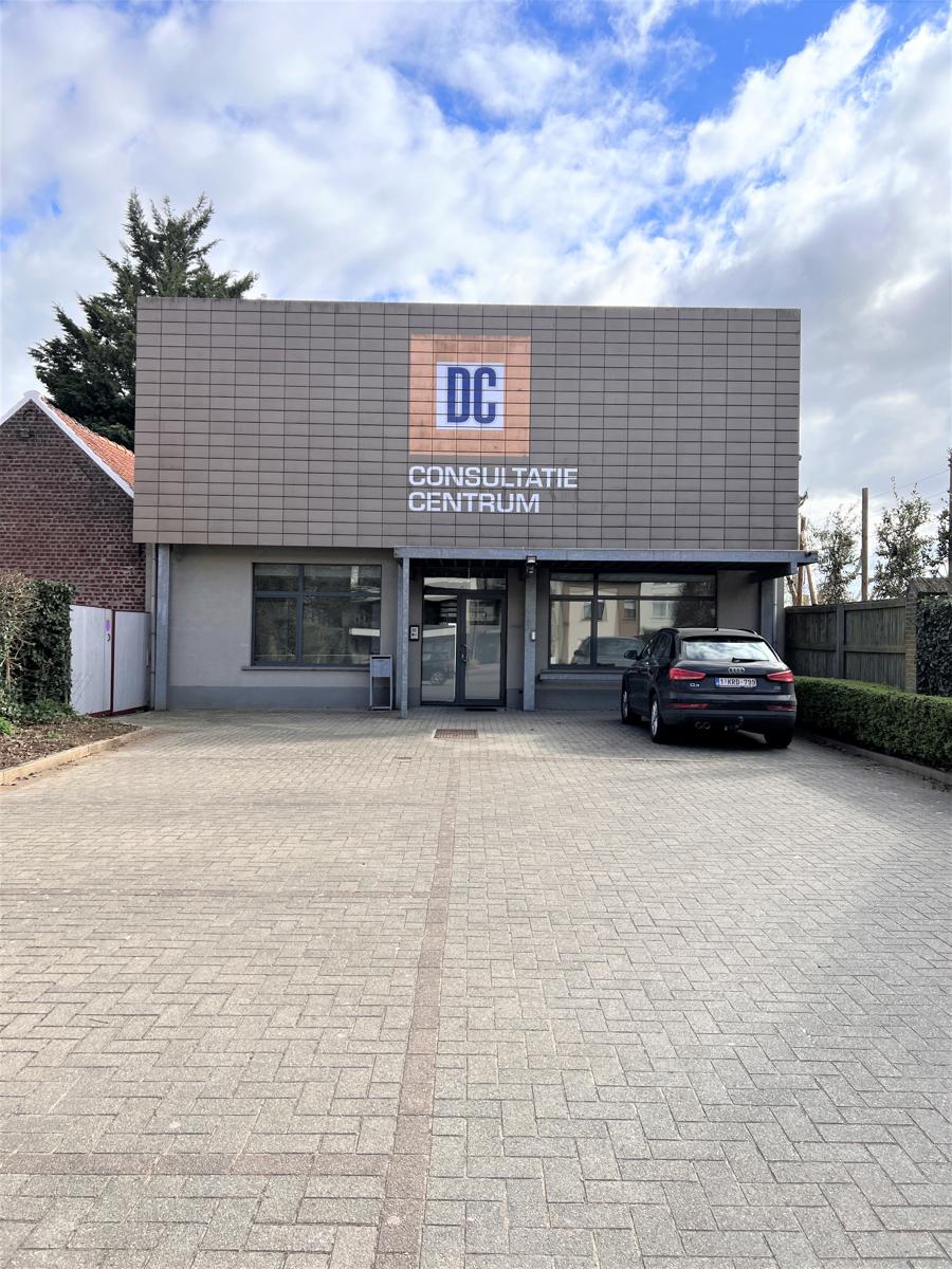 Praktijk-/ kantoorruimte in consultatiecentrum op toplocatie - foto 2