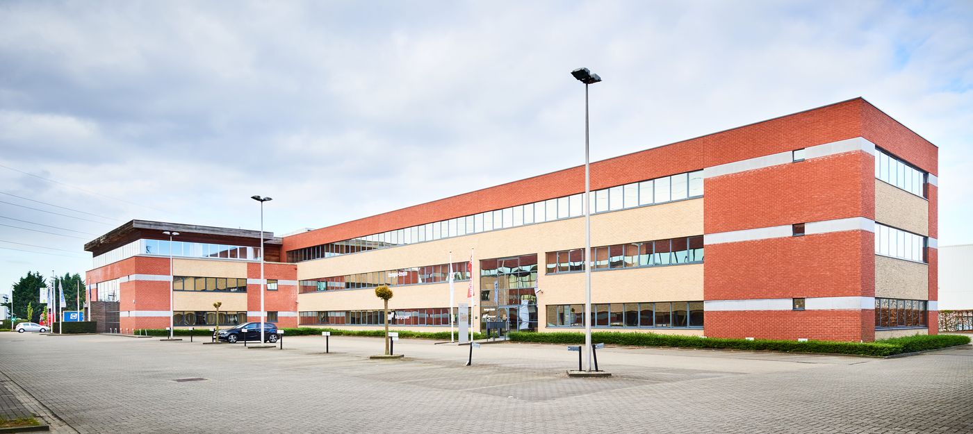 Kantoorruimtes met uitstekende ligging te Vilvoorde - foto 1