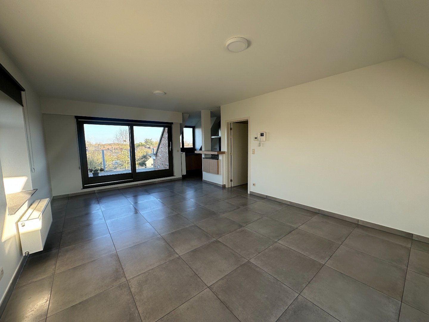 Ruim en modern dakappartement in centrum Sleidinge - foto 3