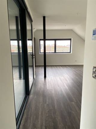KWALITATIEF, ENERGIEZUINIG EN SMAAKVOL APPARTEMENT MET 1 SLAAPKAMER, TERRAS 9M² EN GARAGE1ste verdieping - ligging in kleinschalige residentie in...