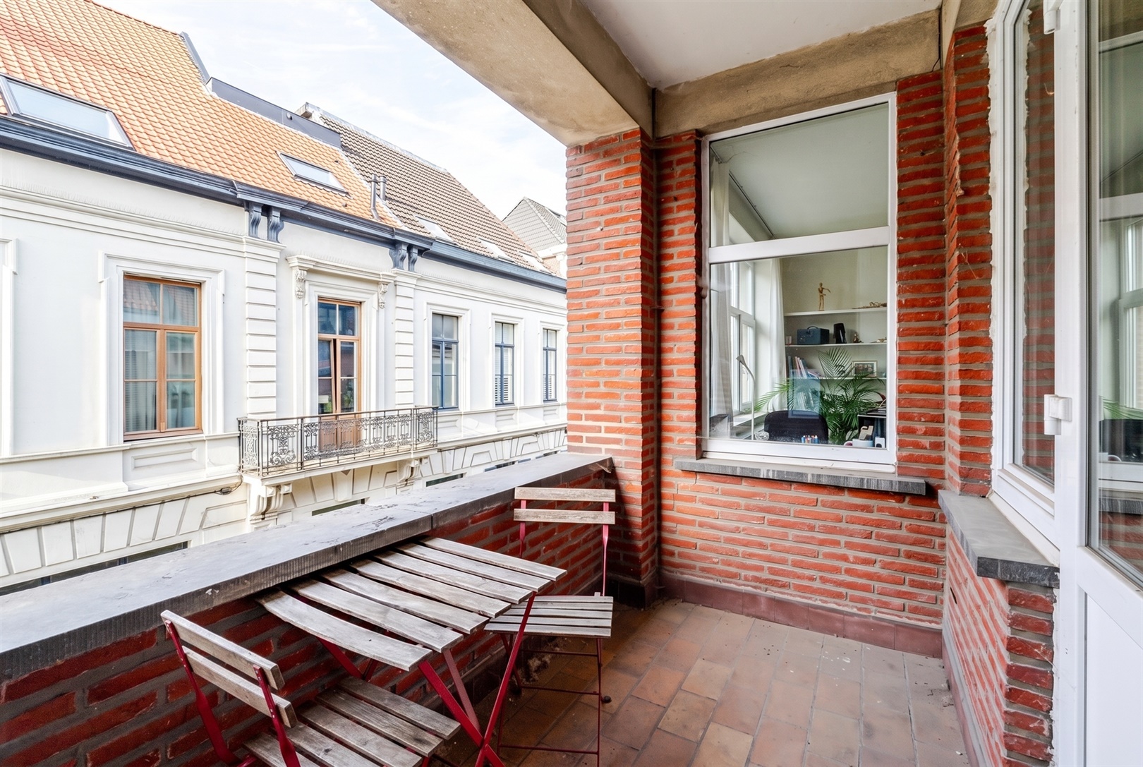 Charmant appartement nabij de Coupure! - foto 4