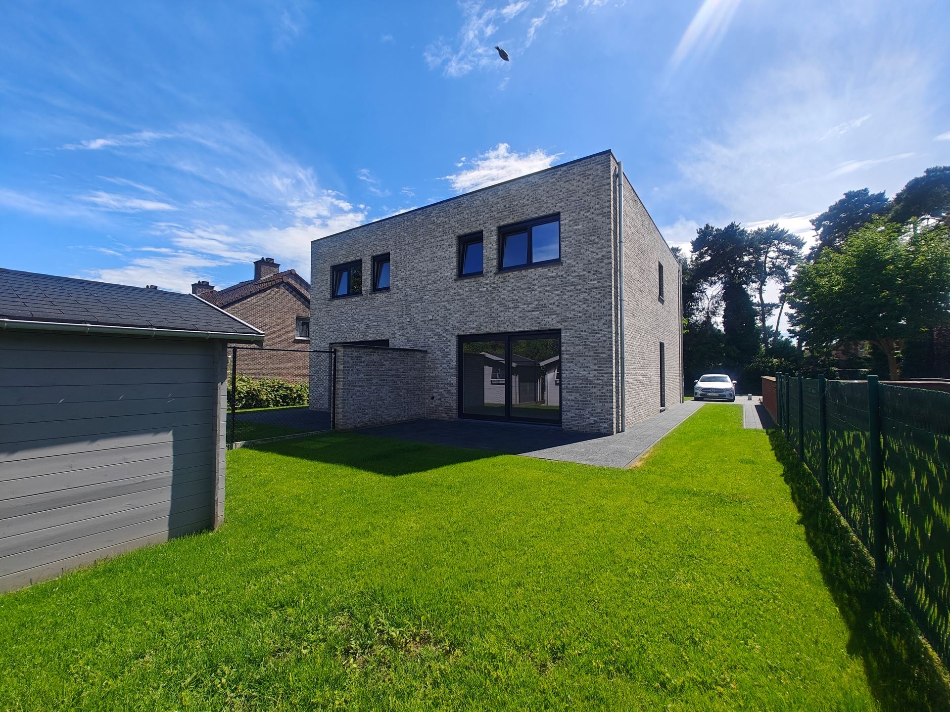 Instapklare nieuwbouwwoning met 3 slaapkamers in een rustige, kindvriendelijke buurt van Maasmechelen. - foto 3