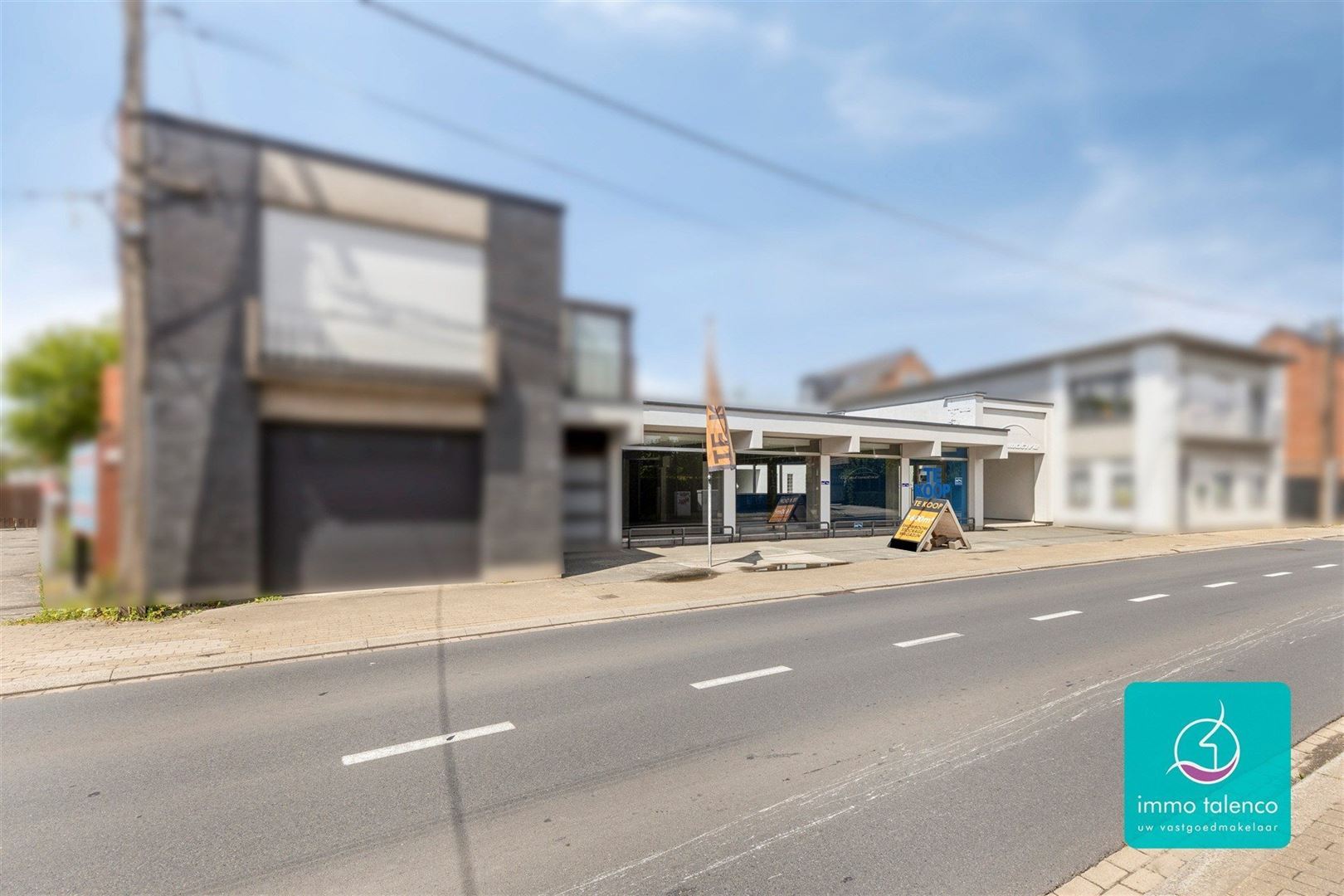 Showroom / loods / kantoorruimte / winkel op 6 a 15 ca - 565 m² - foto 3