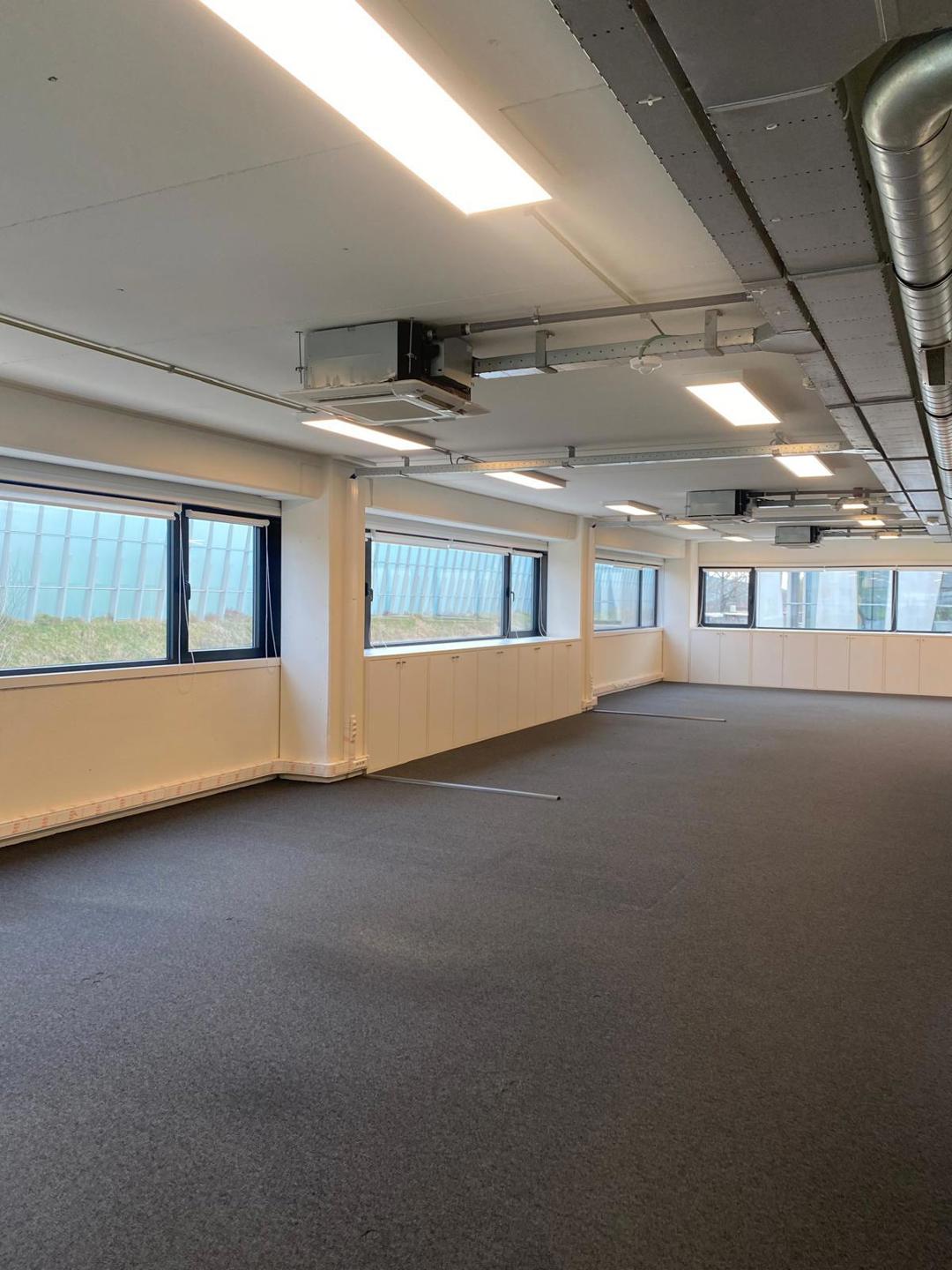 Kantoorruimte van 380 m² op toplocatie Westpoort Zwijndrecht - foto 5