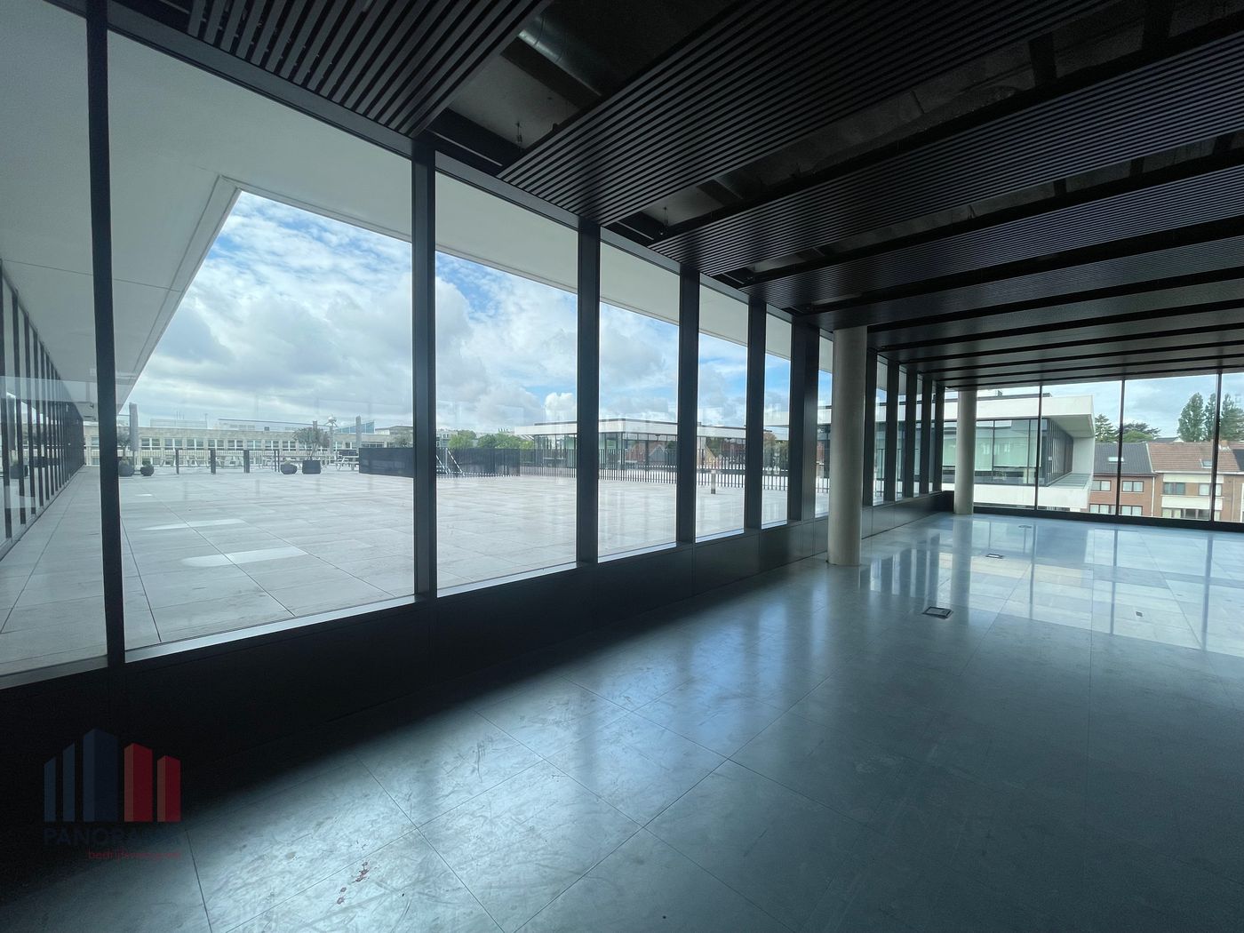 395 m² instapklare kantoor aan de A12/R0 - foto 2