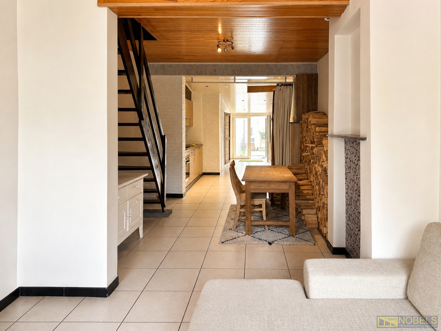 Te koop, instapklare rijwoning met tuin te Ronse - foto 4