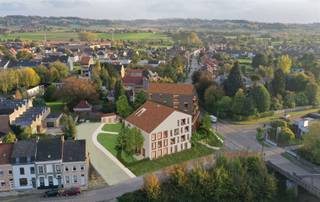 Laatste 6 appartementen! Dit modern nieuwbouwproject ROOTS is rustig gelegen met zicht op groen, op wandelafstand van het station en het CENTRUM. Aangename terrassen en/of tuinen, lichtrijke leefruimtes met open geïnstalleerde keukens, volledige afwerking, en zo goed als opleverklaar. Ondergrondse parkeerplaatsen en bergingen. Bijna-energieneutraal (max E30): vloerverwarming voorzien. Wenst u het modelappartement te bezichtigen: guido@immobeguin.be