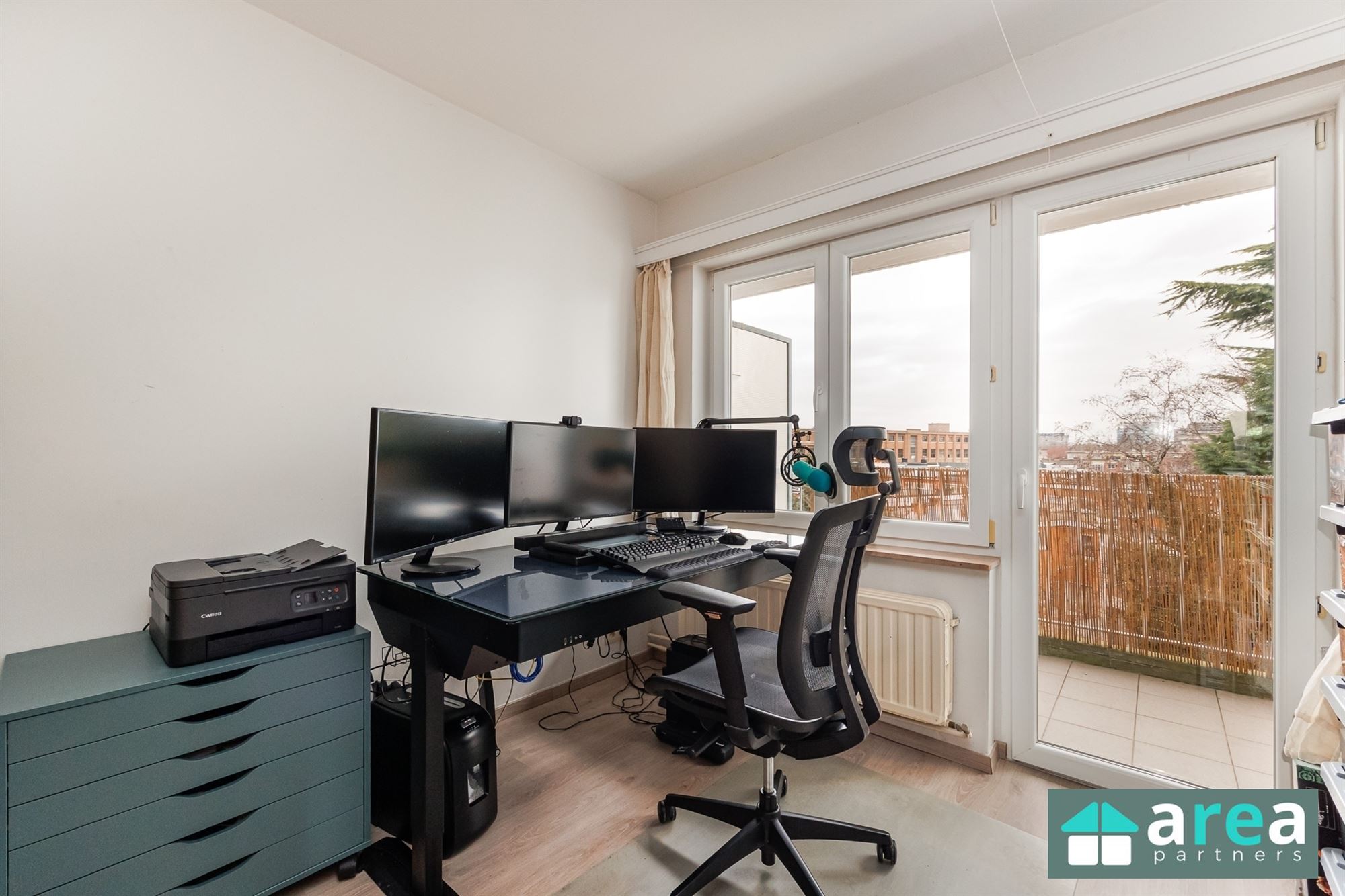 Instapklaar appartement met 2 slpk. én terras op toplocatie! - foto 4