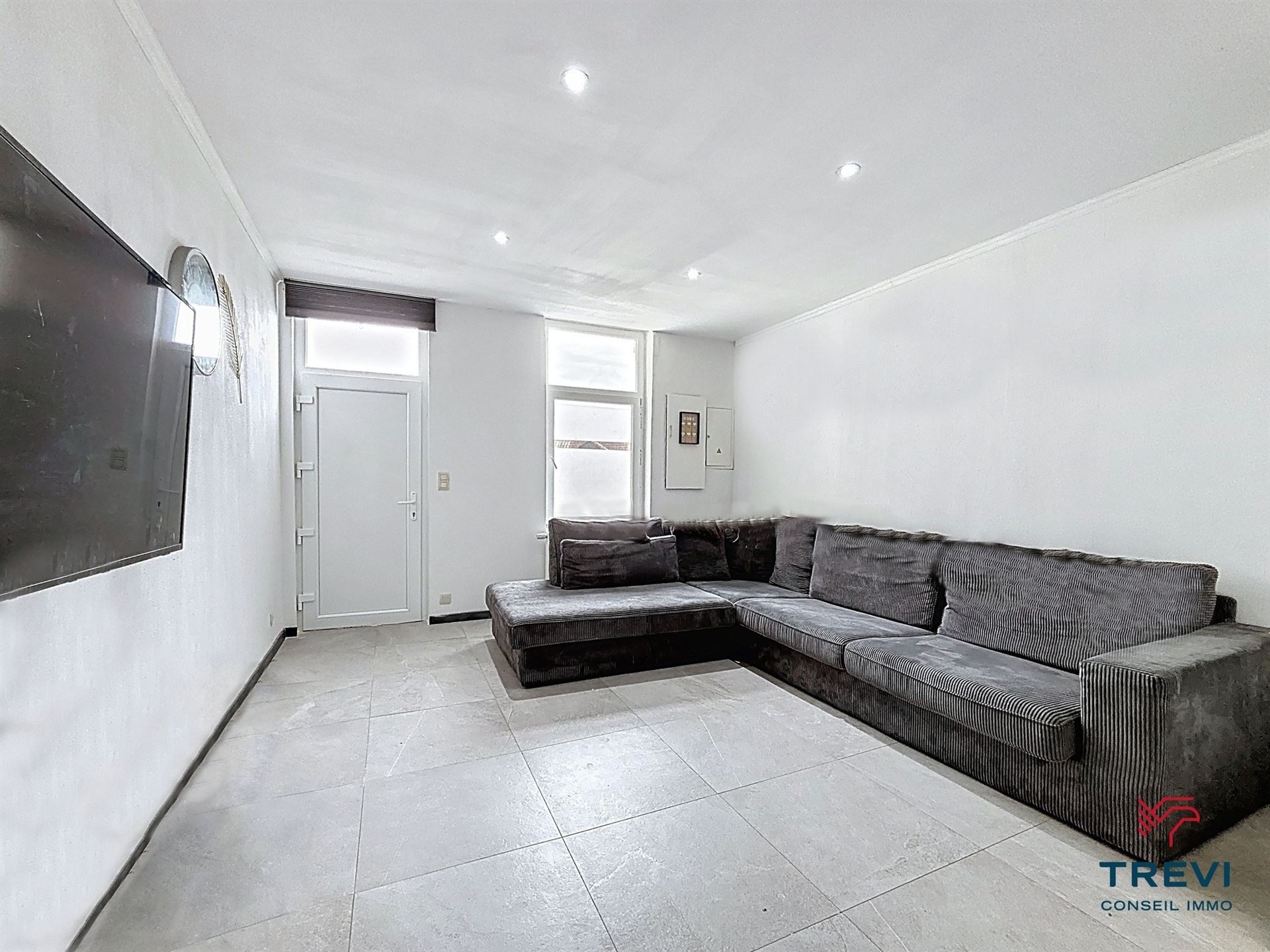 SOUS OPTION Belle maison rénovée 3ch et jardin - photo 5