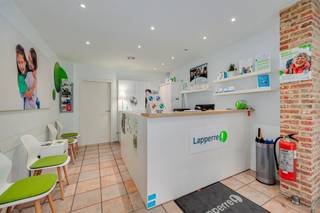 <p><span>This </span><span>commercial property</span><span> for sale is located on Gallifortlei in Deurne. Thanks to its </span><span>central commercial location</span><span>, shops, public transportation, and other businesses are nearby. The on- and off-ramps to the Antwerp Ring Road are also easily accessible.</span></p><p><span>The property has a usable area of ap'r 202 m² and combines commercial space on the ground floor with a spacious living area on the upper floors. The commercial space is currently leased to a hearing center. In addition, the property features 4 bedrooms and a pleasant private terrace.</span></p><p><span>Ground Floor</span></p><ul><li><span>Commercial space</span></li><li><span>Separate bathroom</span></li><li><span>Dining area</span></li><li><span>Kitchen</span></li><li><span>Access to the courtyard</span></li></ul><p><span>Upper floors</span></p><ul><li><span>4 full-size bedrooms</span></li><li><span>Living and dining area</span></li><li><span>Kitchen</span></li><li><span>Bathroom</span></li><li><span>Private terrace with artificial grass</span></li></ul><p><span>Highlights</span></p><ul><li><span>Combination of commercial and residential use</span></li><li><span>Central location in Deurne</span></li><li><span>4 bedrooms</span></li><li><span>Pleasant terrace and courtyard</span></li><li><span>Double-glazed windows</span></li></ul><p><span>Dimensions and square footage are approximate.</span></p><p><span>Are you interested in this commercial property for sale in Deurne, looking for other real estate, or would you like to know the value of your property? Then you’ve come to the right place at BOLT immo! We’d be happy to help you.</span></p>