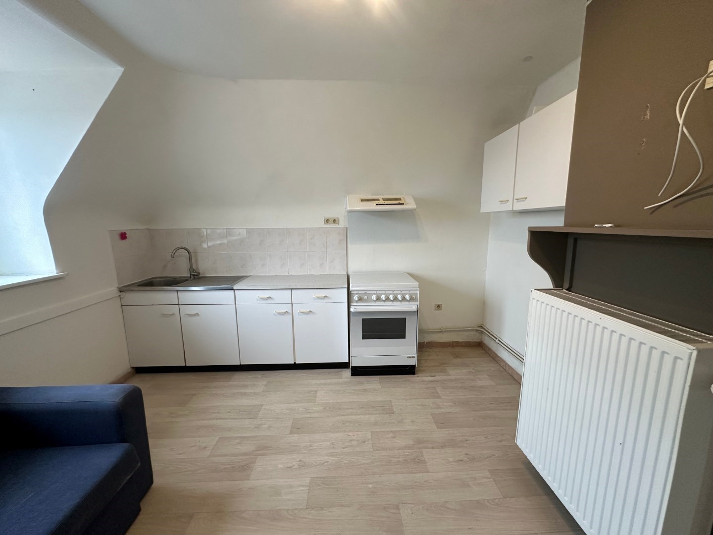 Appartement met 1 ruime slaapkamer en mogelijkheid tot aankoop garage in gebouw - foto 3