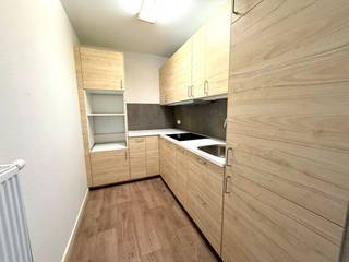 Looking for a new home in the capital of taste? This recently renovated apartment is now available for rent. Located in a quiet, residential area...