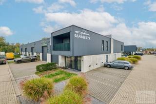 Commercial à vendre à Lommel