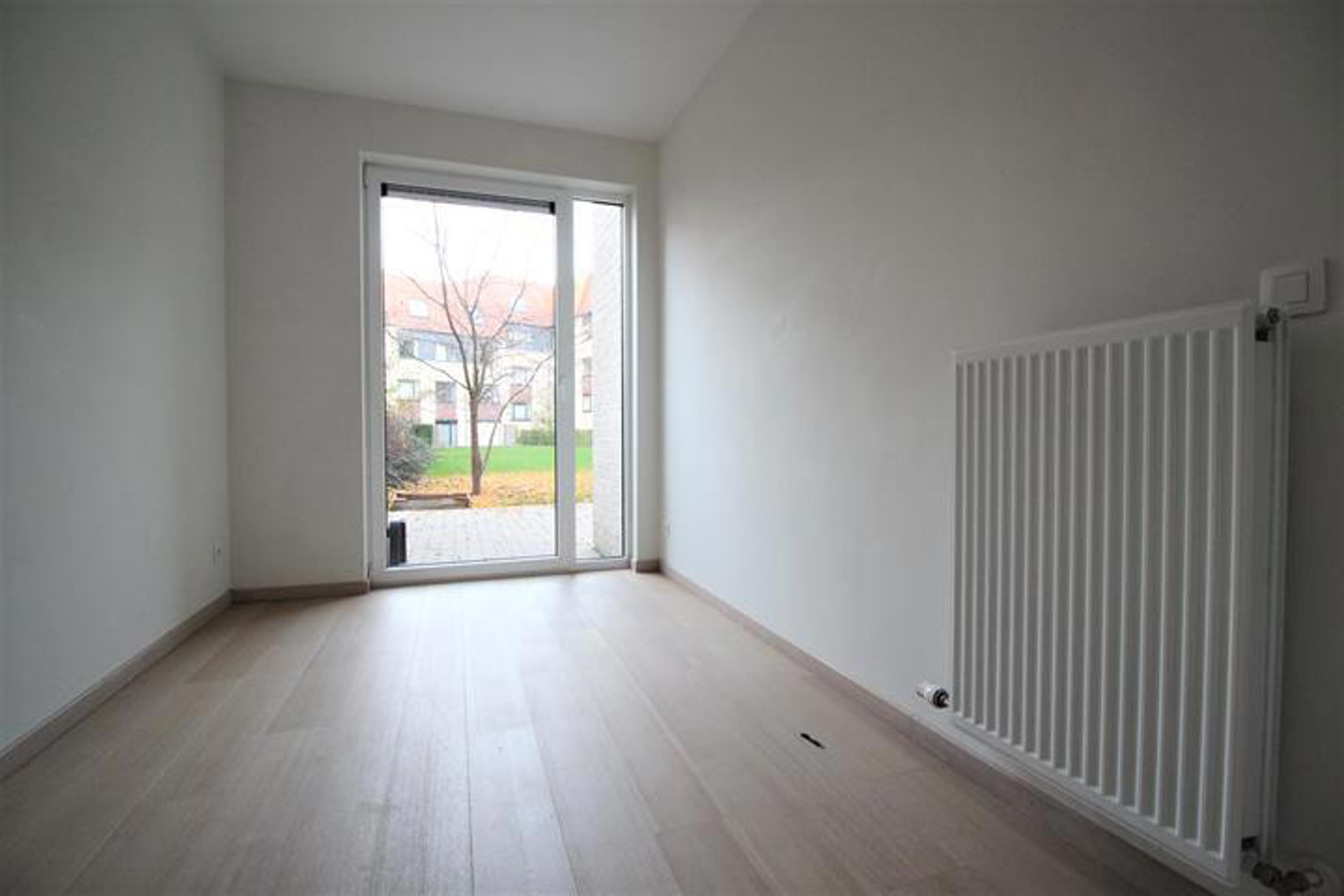 Apartment for rent in Woluwe-Saint-Lambert with 3 bedrooms - photo 5