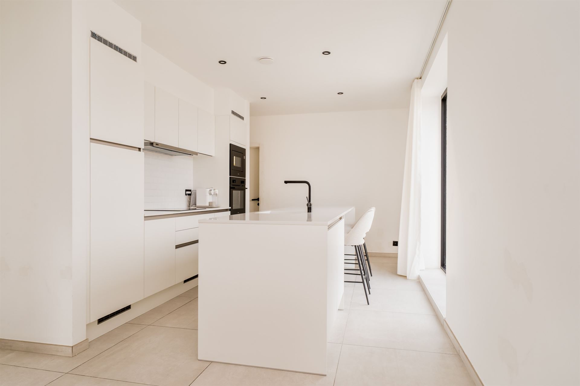 Volledig nieuwe penthouse met 3 slaapkamers - foto 2