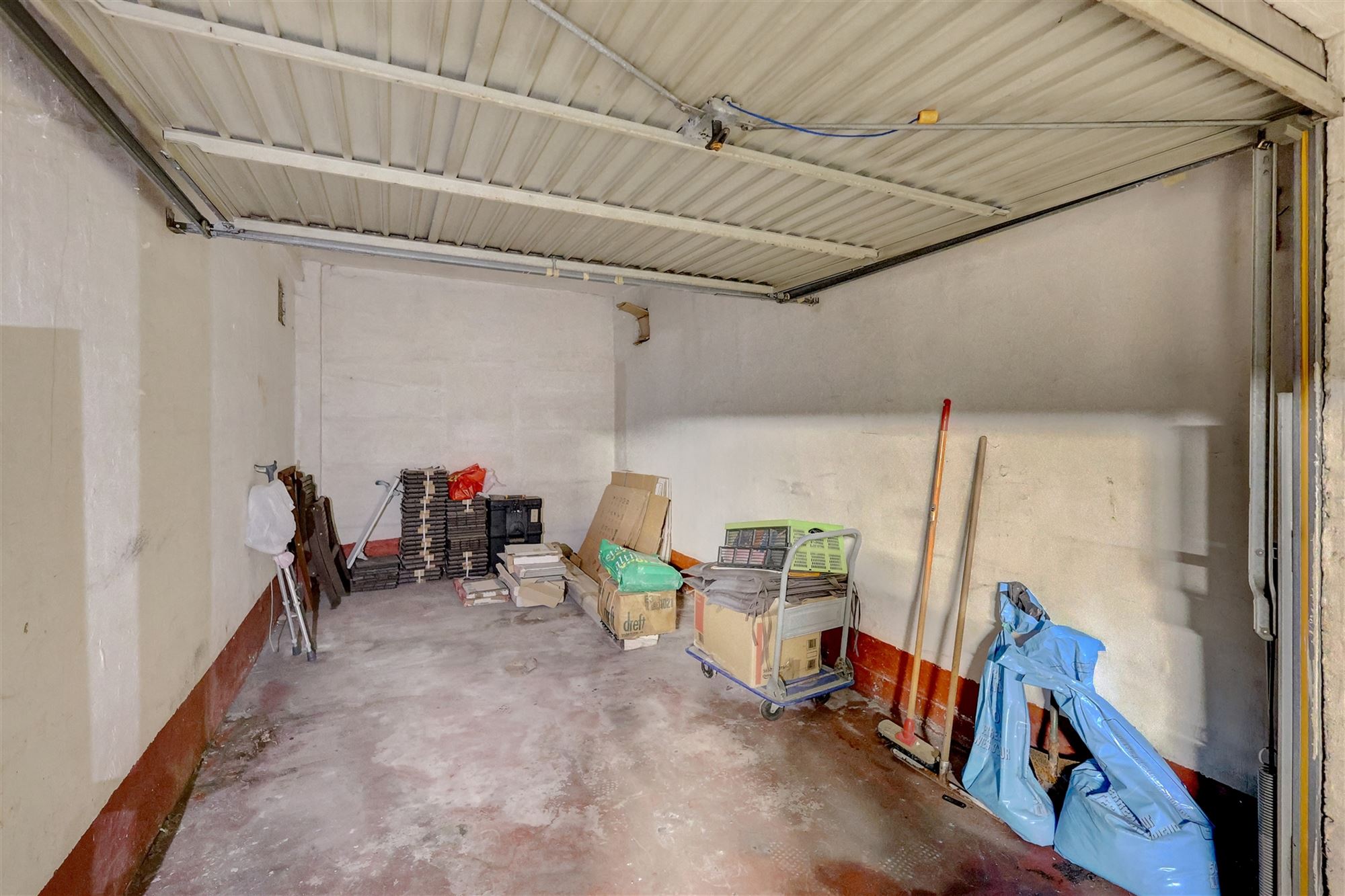 Garagebox op de Bist in centrum Wilrijk - foto 3