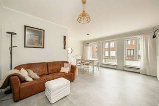  Wonen in het groen én vlakbij de stad? Deze instapklare bel-etage combineert ruimte en licht met een topligging nabij Te Boelaerpark...