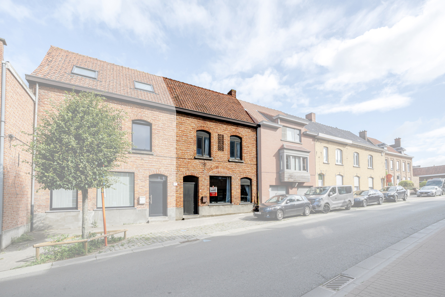 Instapklare grote gezinswoning centrum Moorslede - foto 1