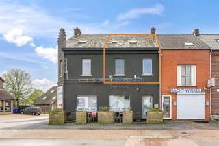 Duplex appartement met 2 slaapkamers te Paal! Belangrijkste troeven:- Centrale en zeer goede locatie- Ideale investering- Ruime bergings voorzien-...