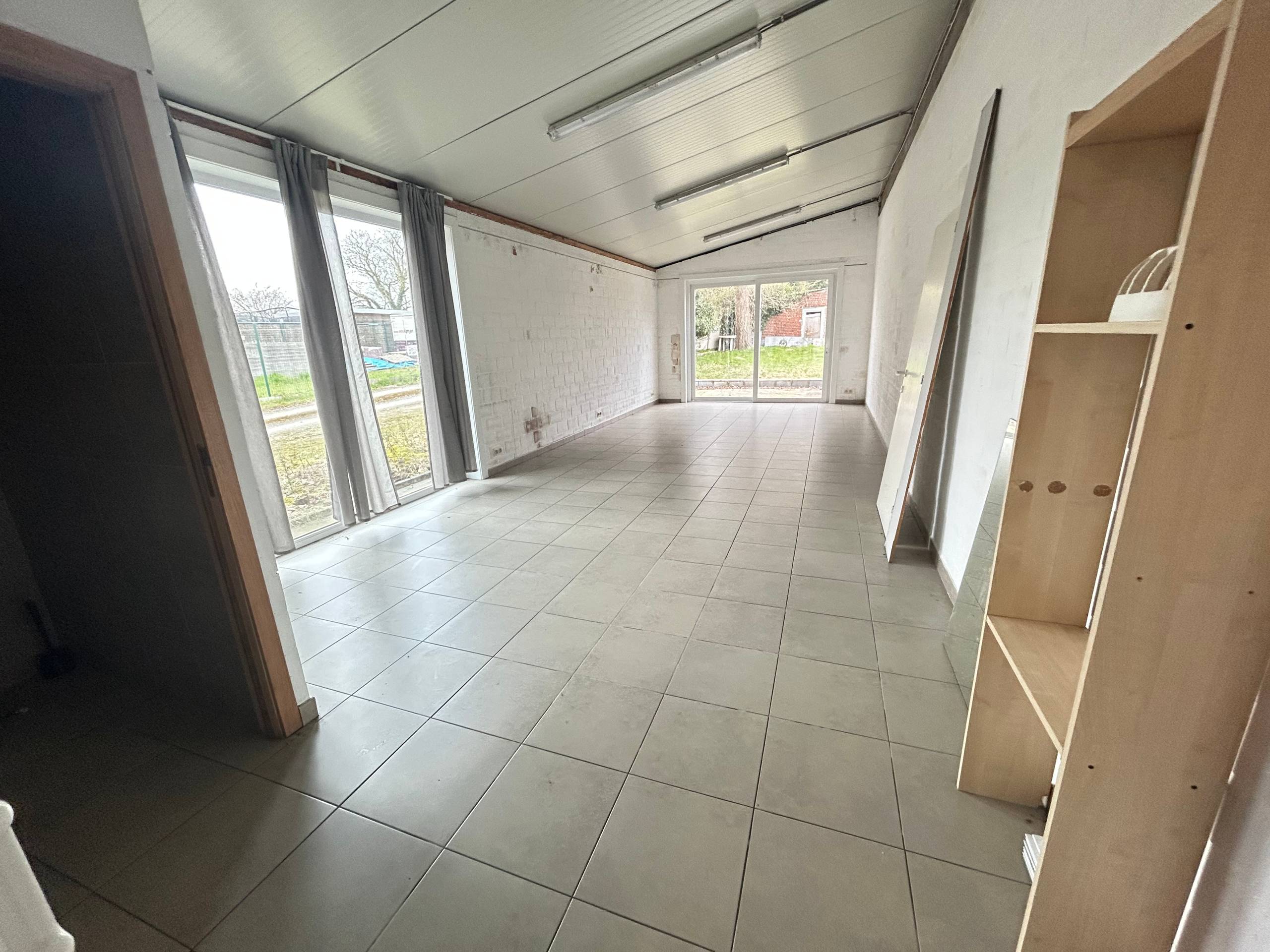 Halfopen woning met 3 slaapkamers op 275m² - foto 3