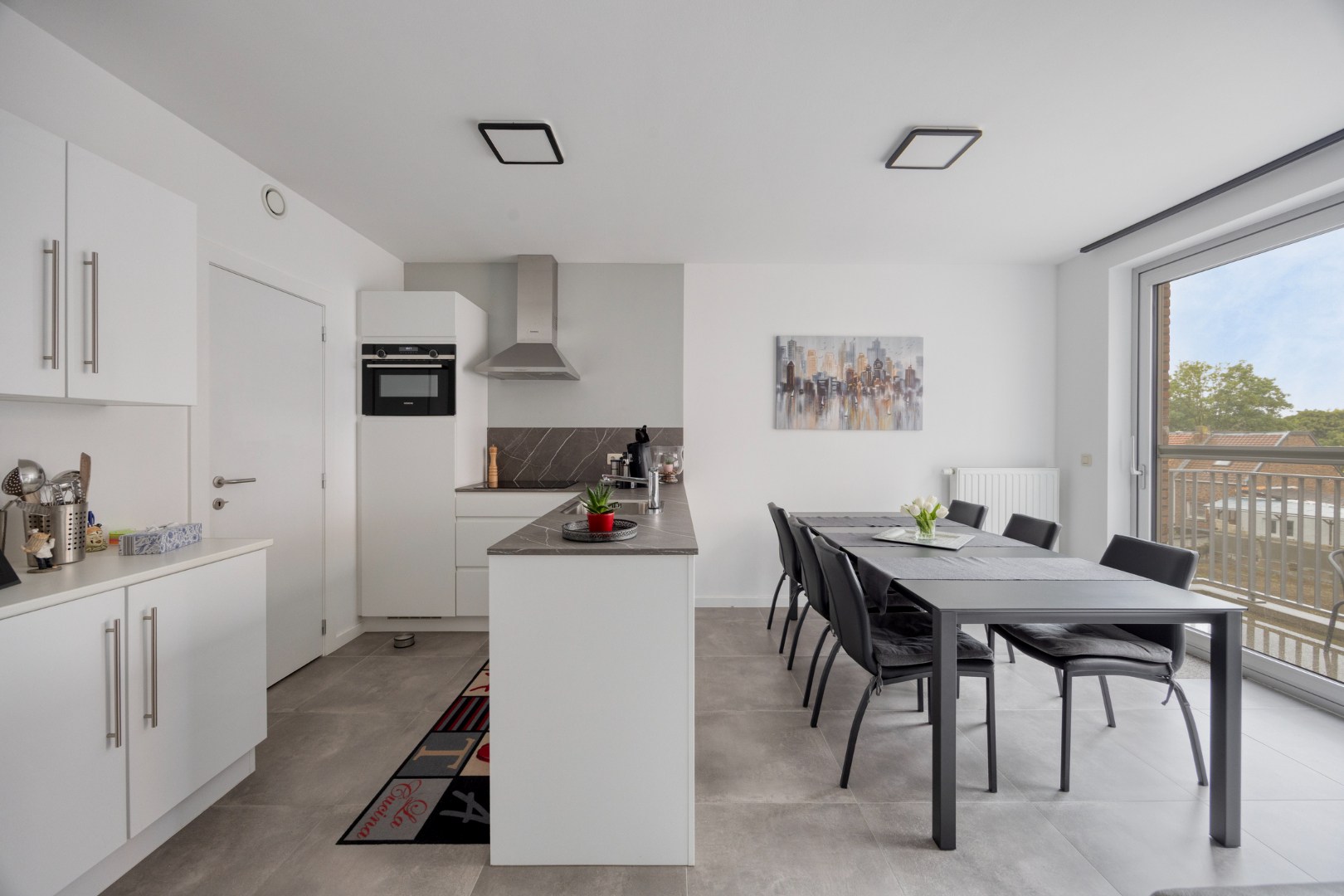 Instapklaar BEN-appartement met mooi terras en 2 autostaanplaatsen - foto 4