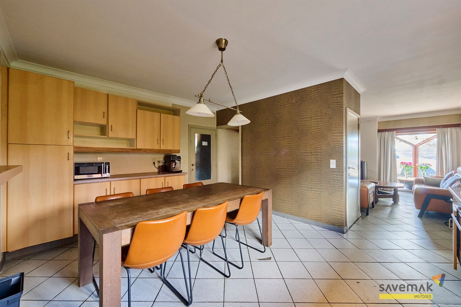 Ruime renovatiewoning met 6 slpk en tal van mogelijkheden - foto 5