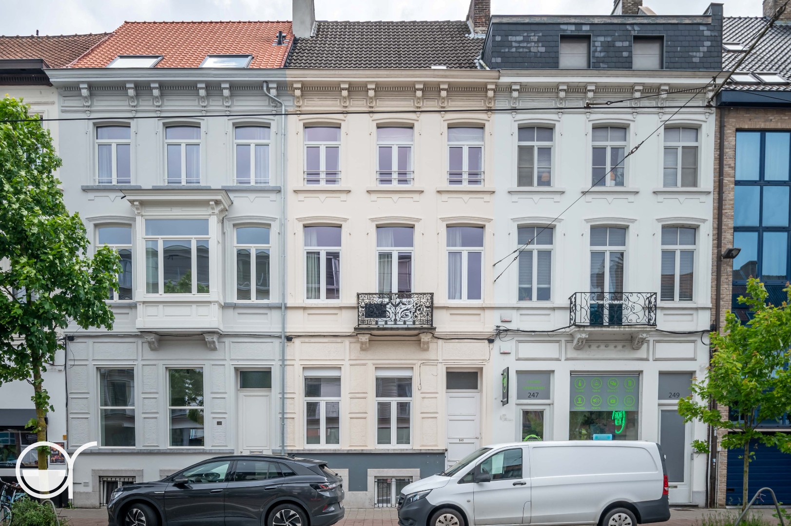 Mooie herenwoning aan Sint-Pietersstation - foto 1